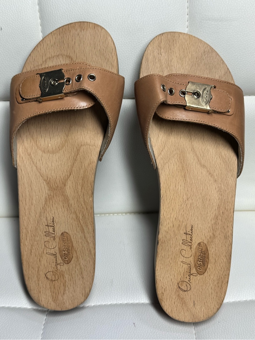 Dr. Scholl's Original Collection Women's Pescura Wood Slide
Sandals